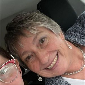 Meet your Posher, Bethany